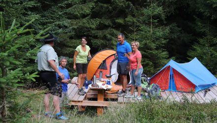 Ranger und Trekking Camp Besucher